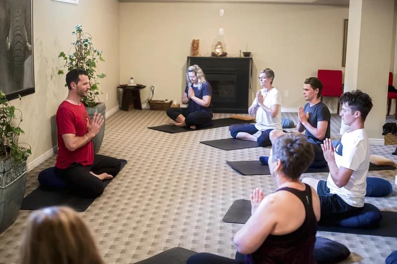 London Yoga Classes Being Taught